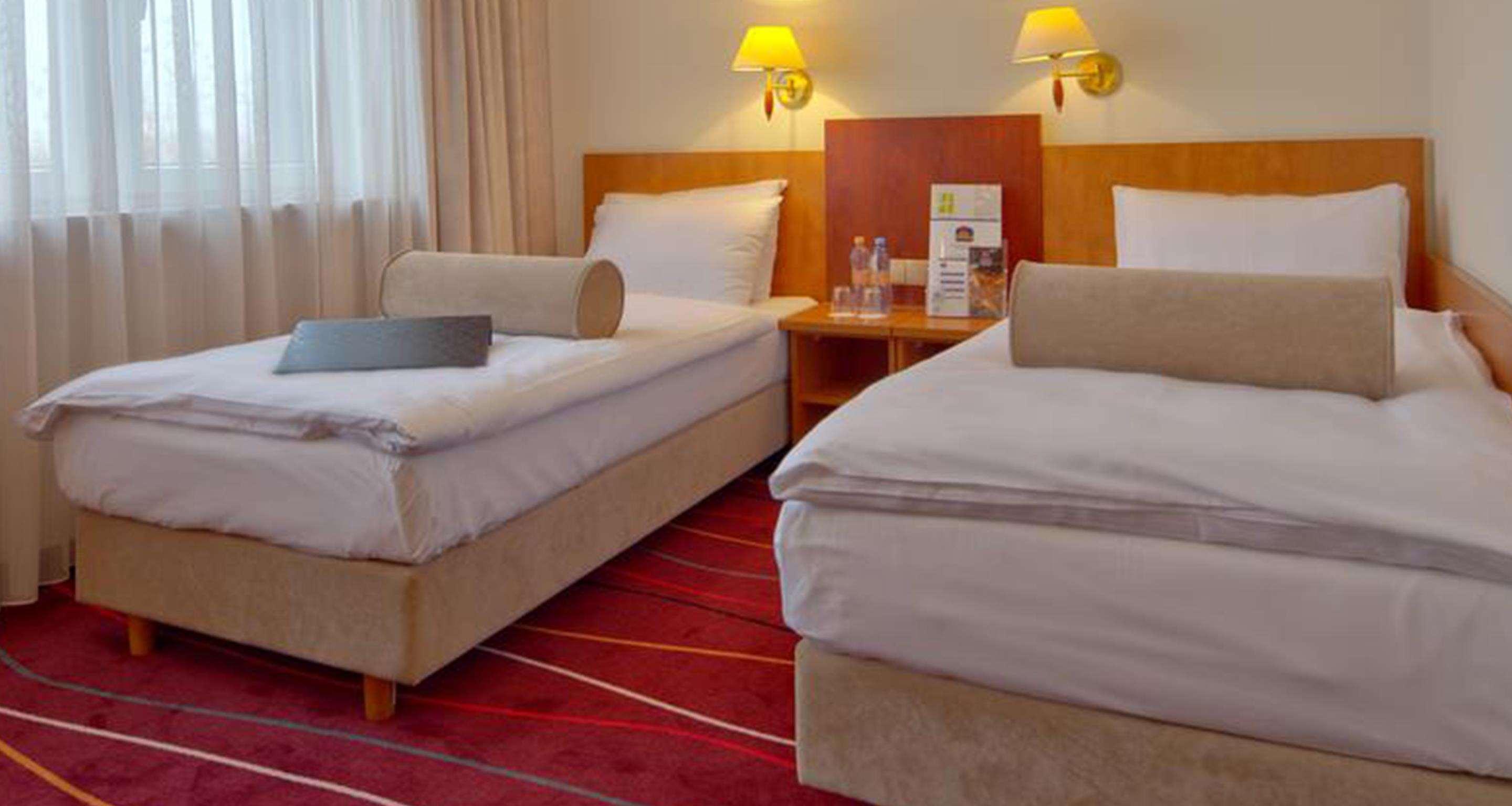Best Western Hotel Portos Varsovia Exterior foto