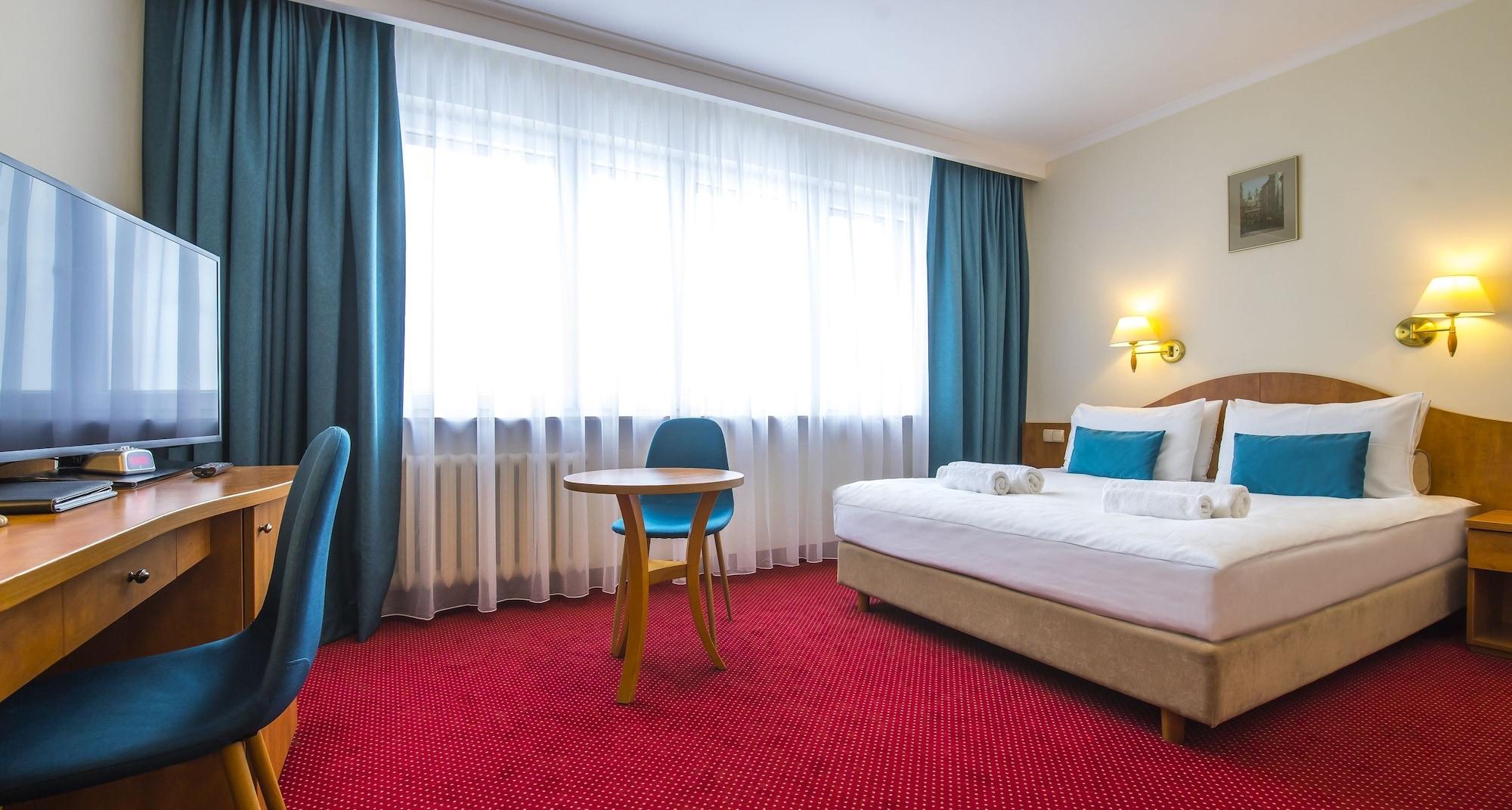 Best Western Hotel Portos Varsovia Exterior foto